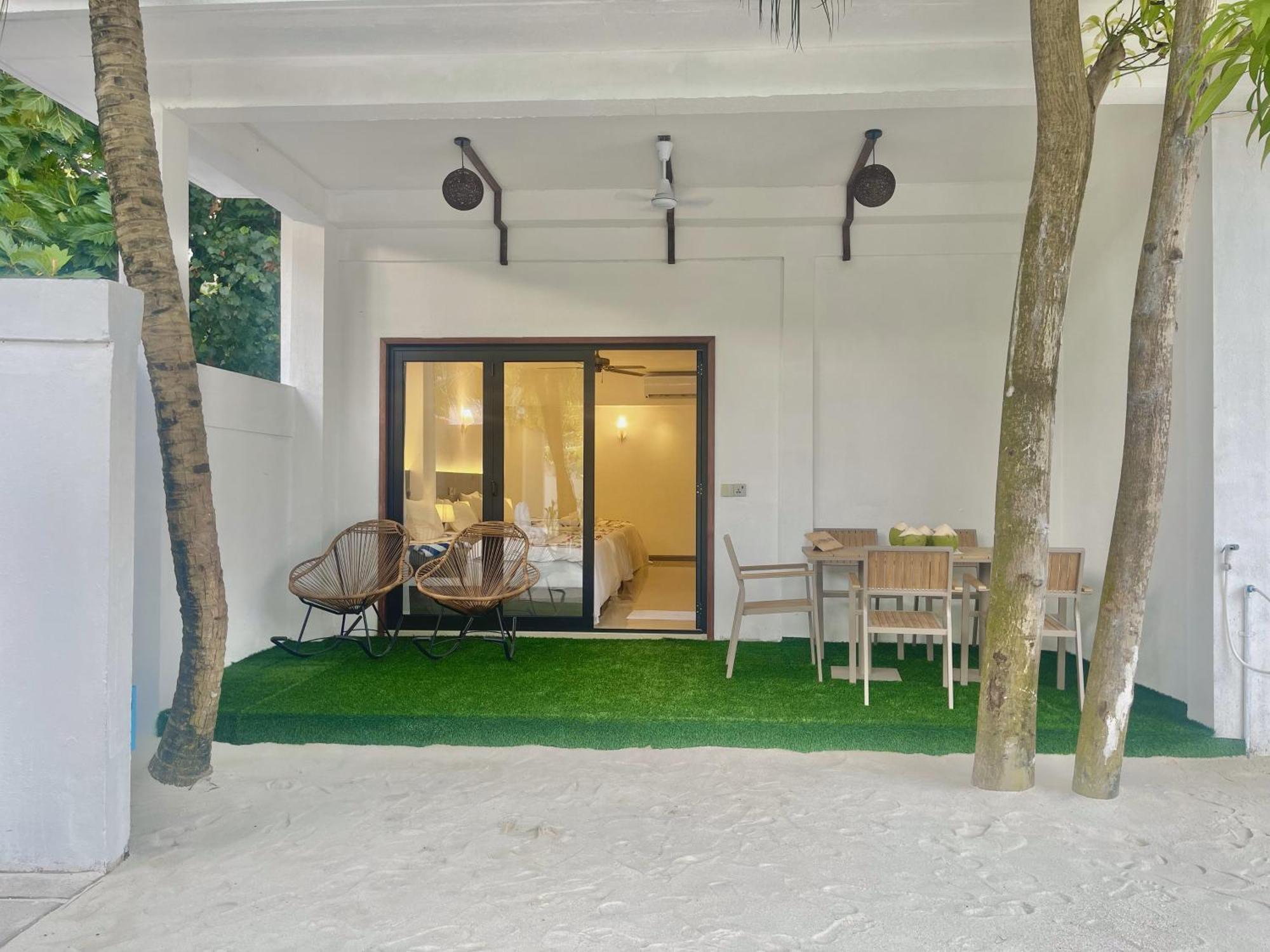 La Palma Suites Ukulhas Island Ngoại thất bức ảnh
